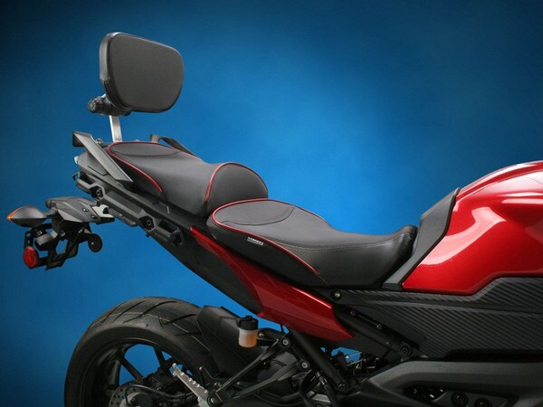 YAMAHA - FJ09 / MT09 2015-18 - World Sport Performance PLUS Seat - Sargent EM-5 Backrest